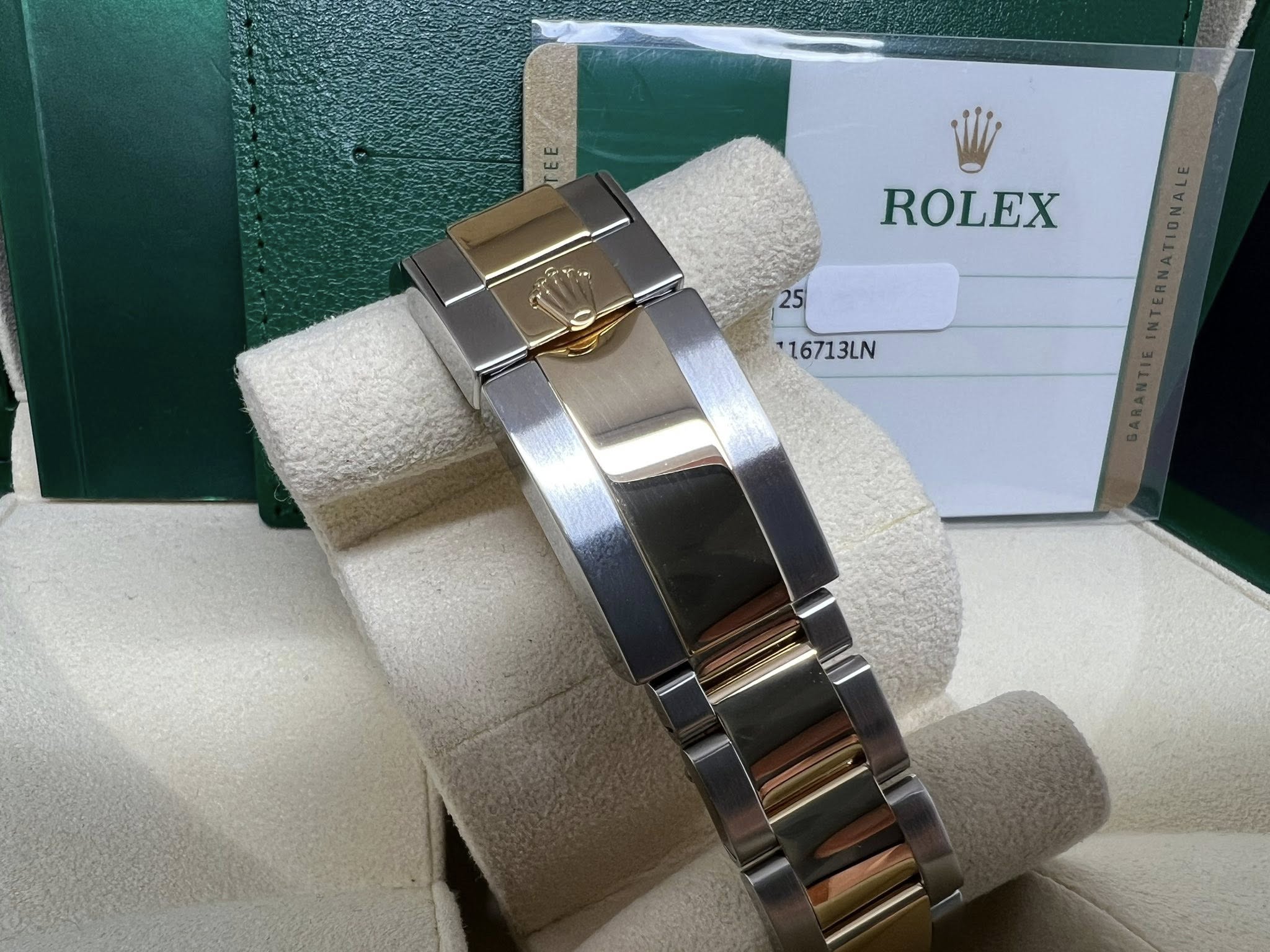 Rolex GMT Master II 金鋼綠針 116713LN 2016年錶 行貨