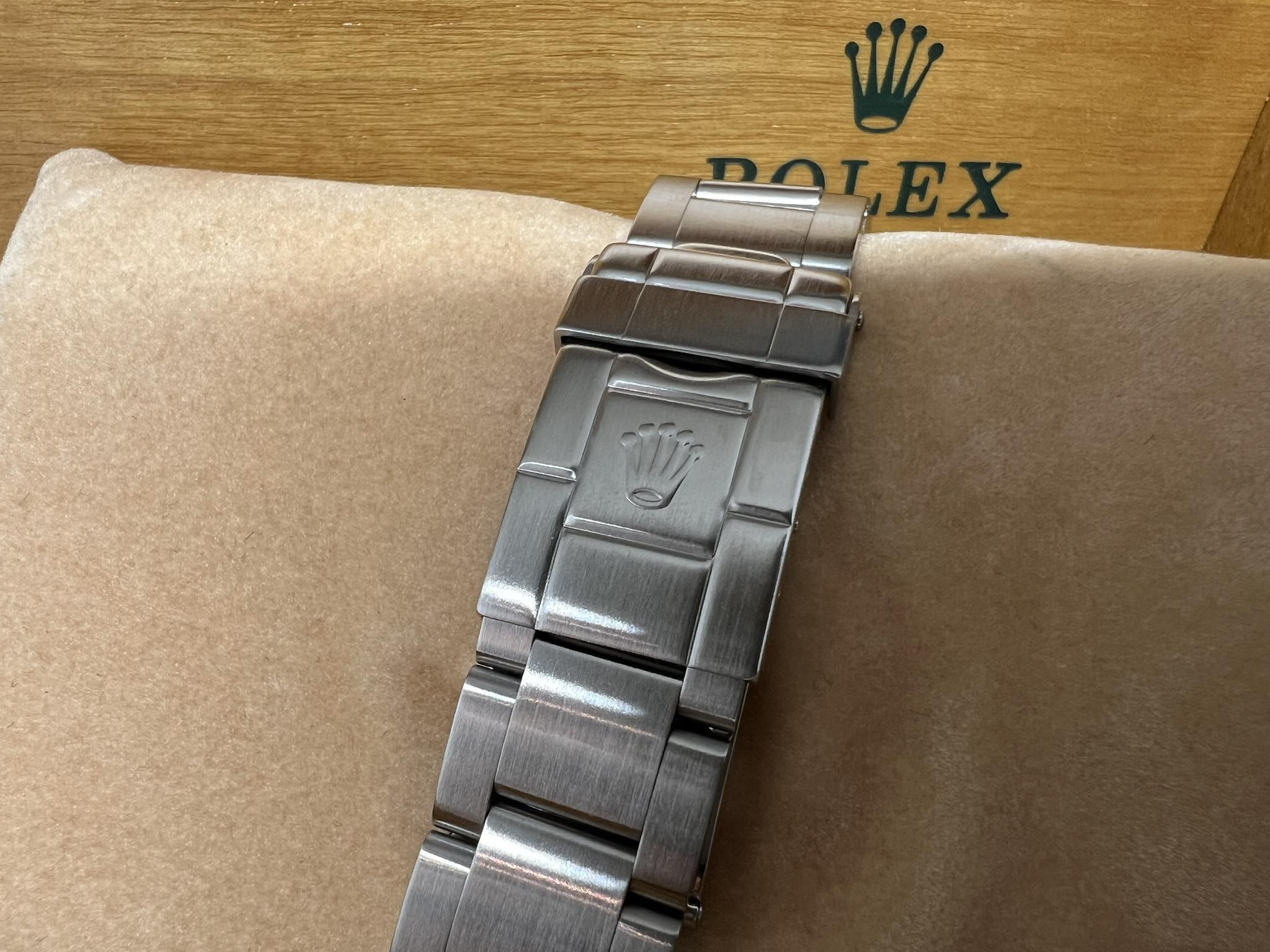 Rolex Explorer II 16570 T頭 T dial 靚黃夜光