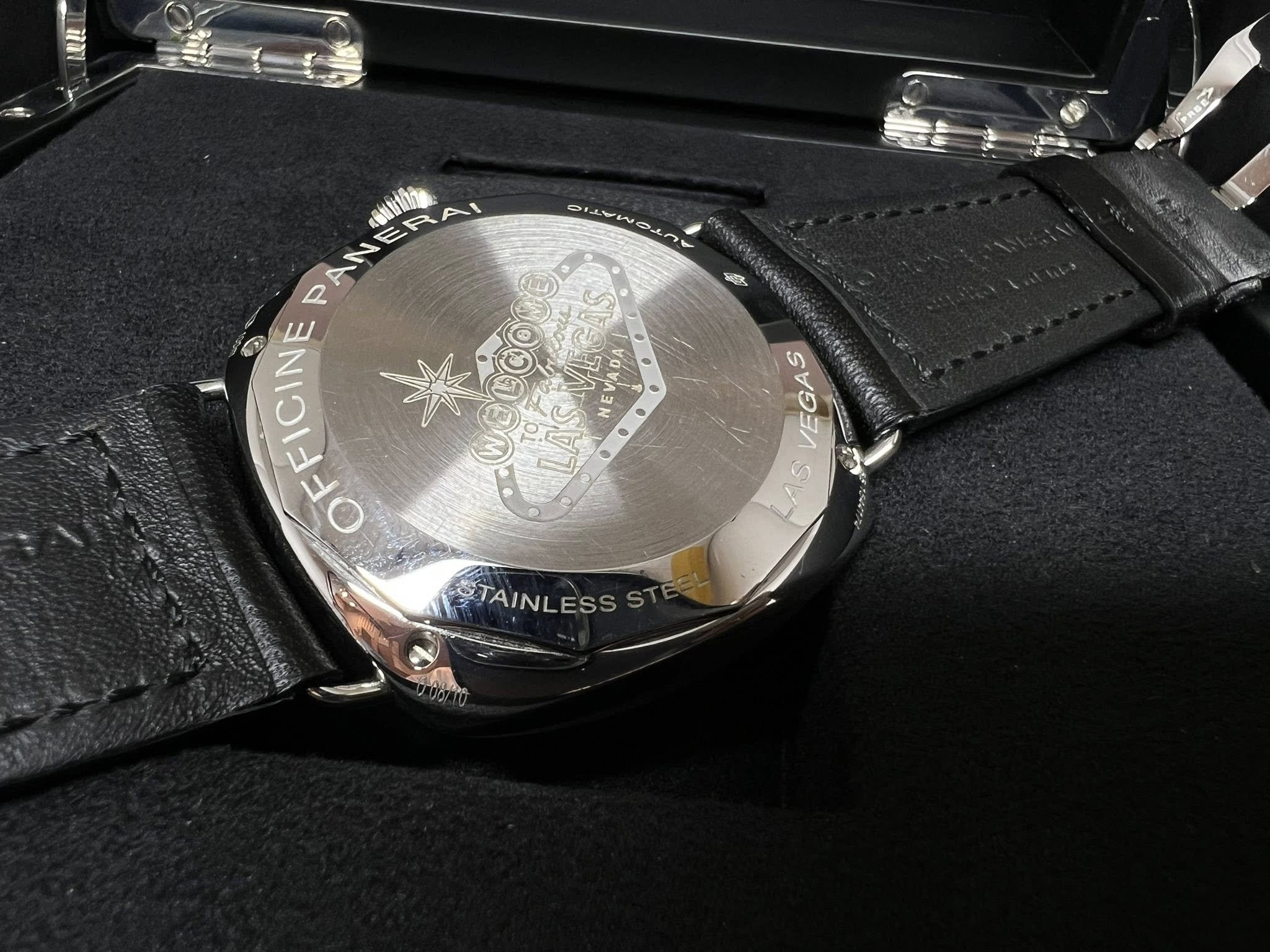 Panerai Pam 479 47mm 10 days GMT 2012 Limited 10pcs Las Vegas case back