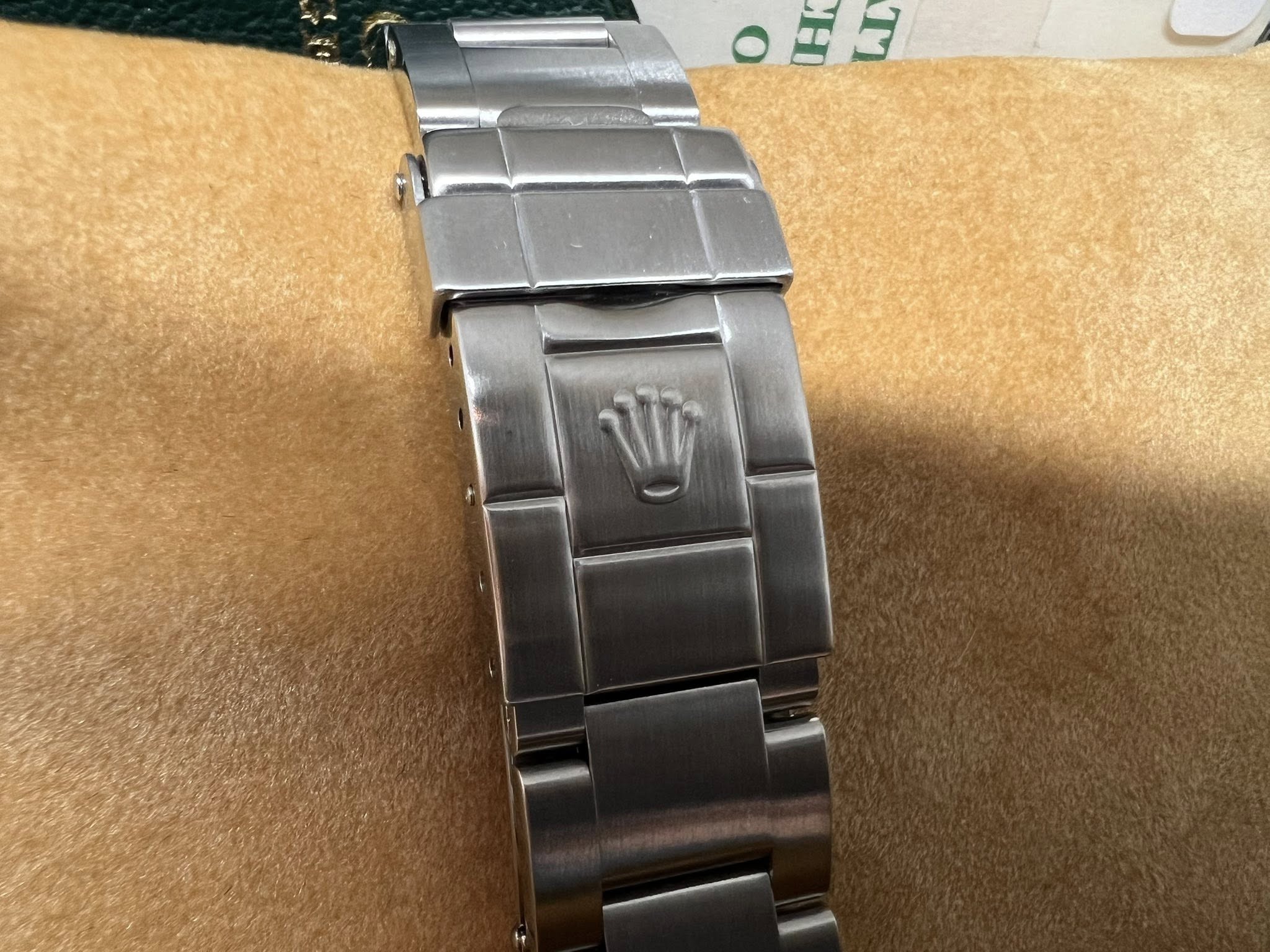 Rolex Explorer II 16570 罕有奶黃白面 U頭 行貨