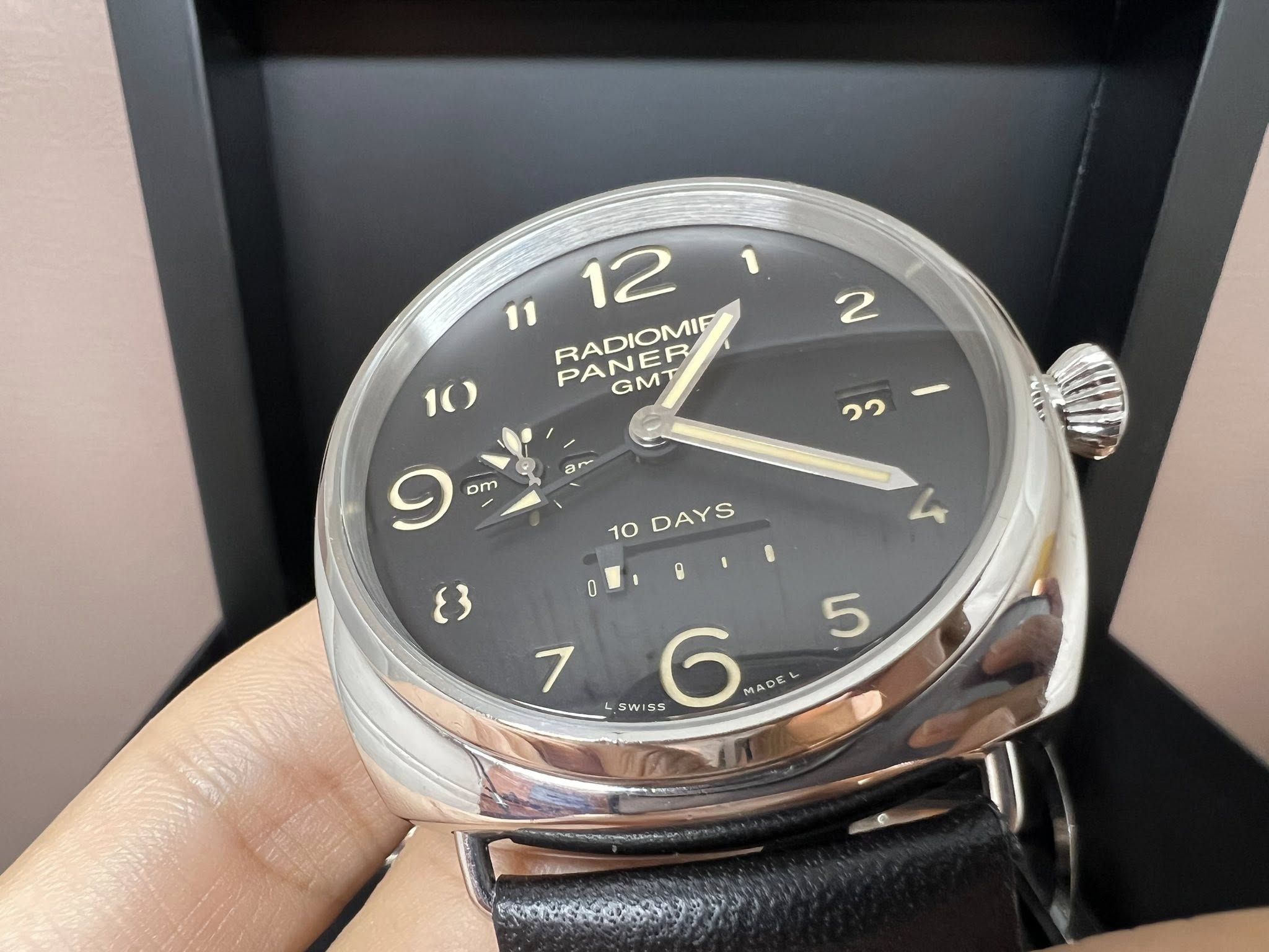 Panerai Pam 479 47mm 10 days GMT 2012 Limited 10pcs Las Vegas case back
