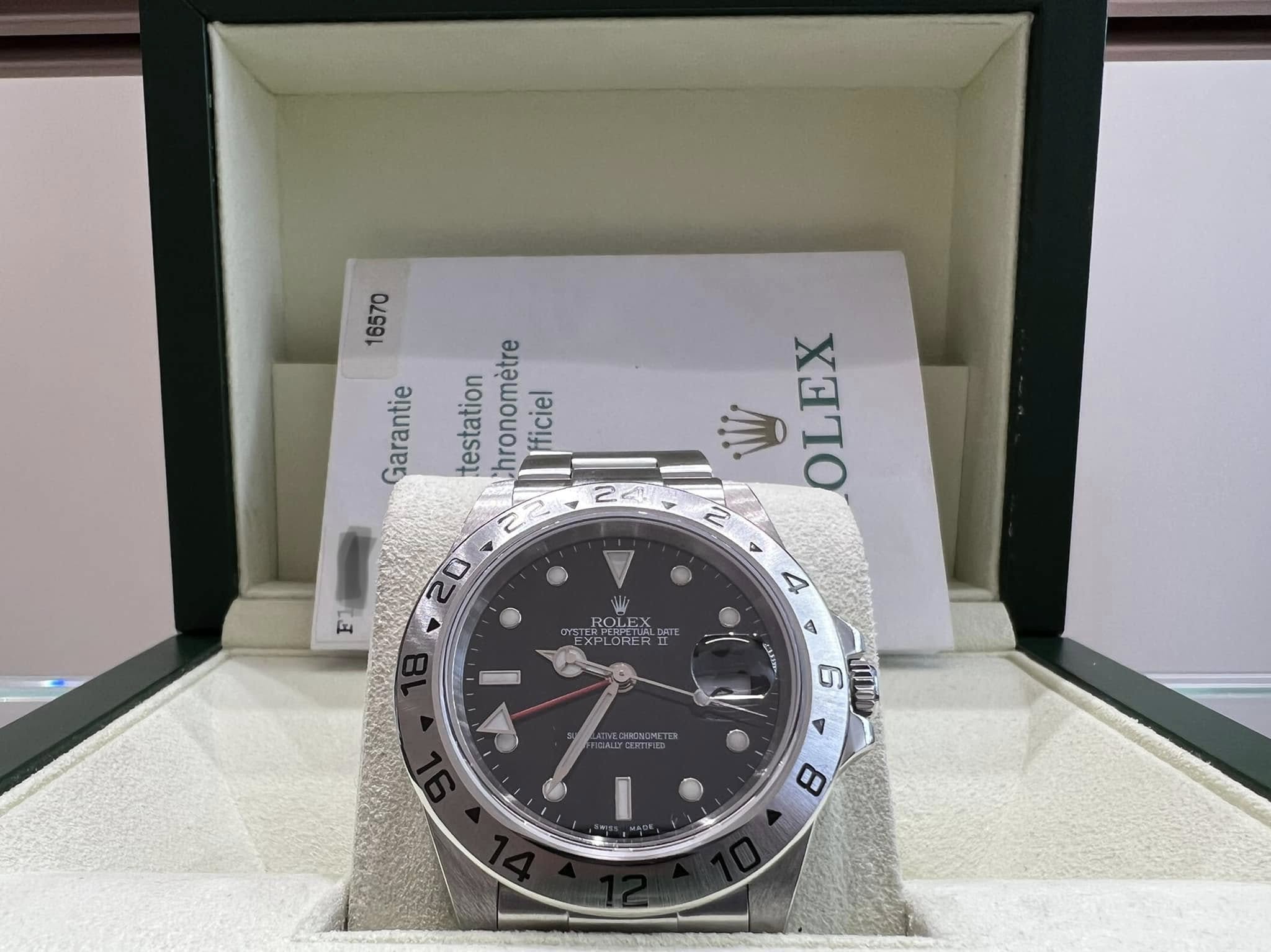 Rolex Explorer II 黑面紅針 16570 F頭 密窿  行貨
