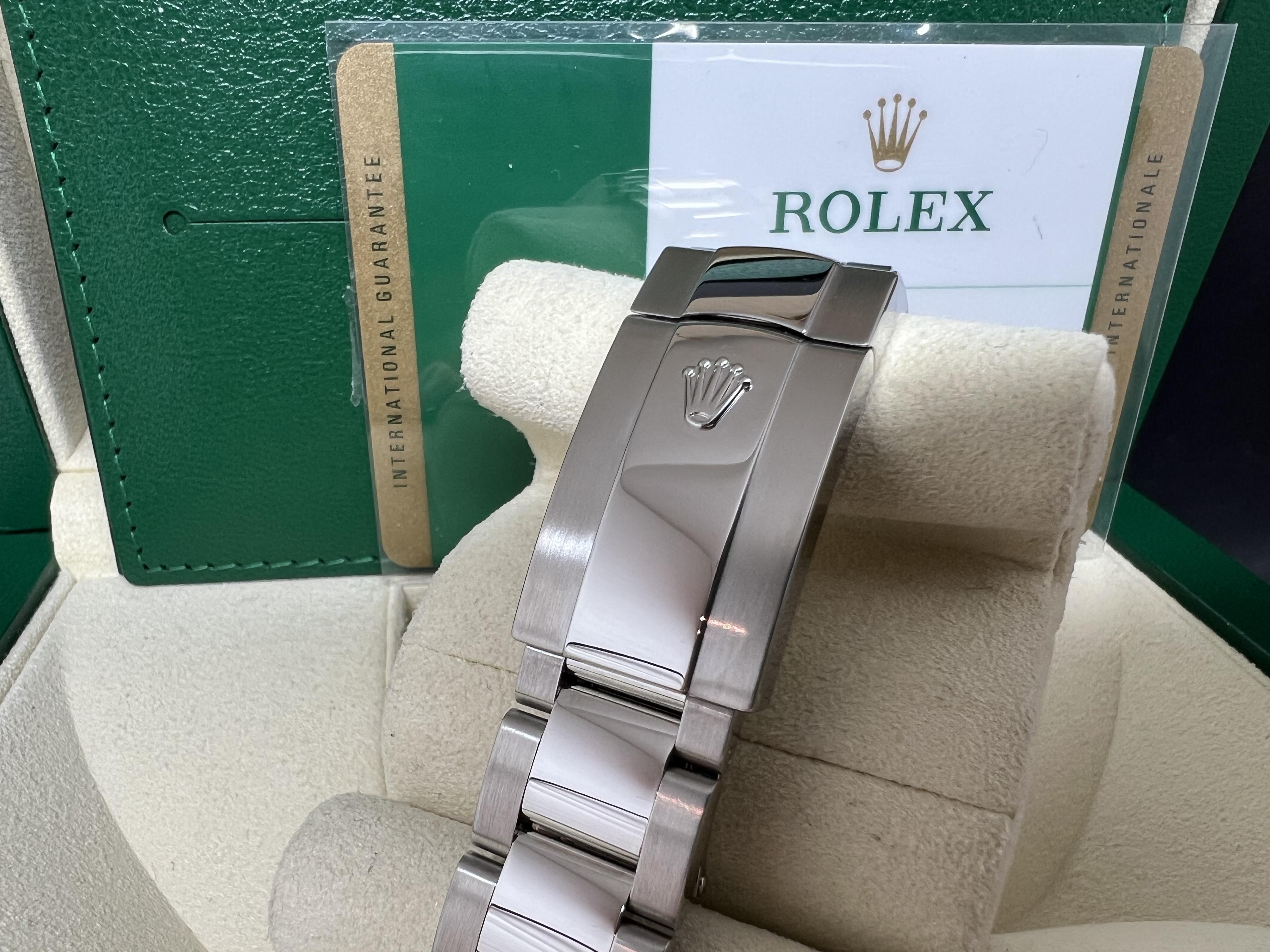 Rolex Datejust 41mm 126300 blue index 2020