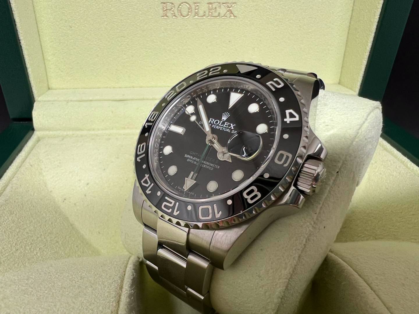 Rolex GMT Master II 綠針(已停產） 116710LN V頭 淨錶