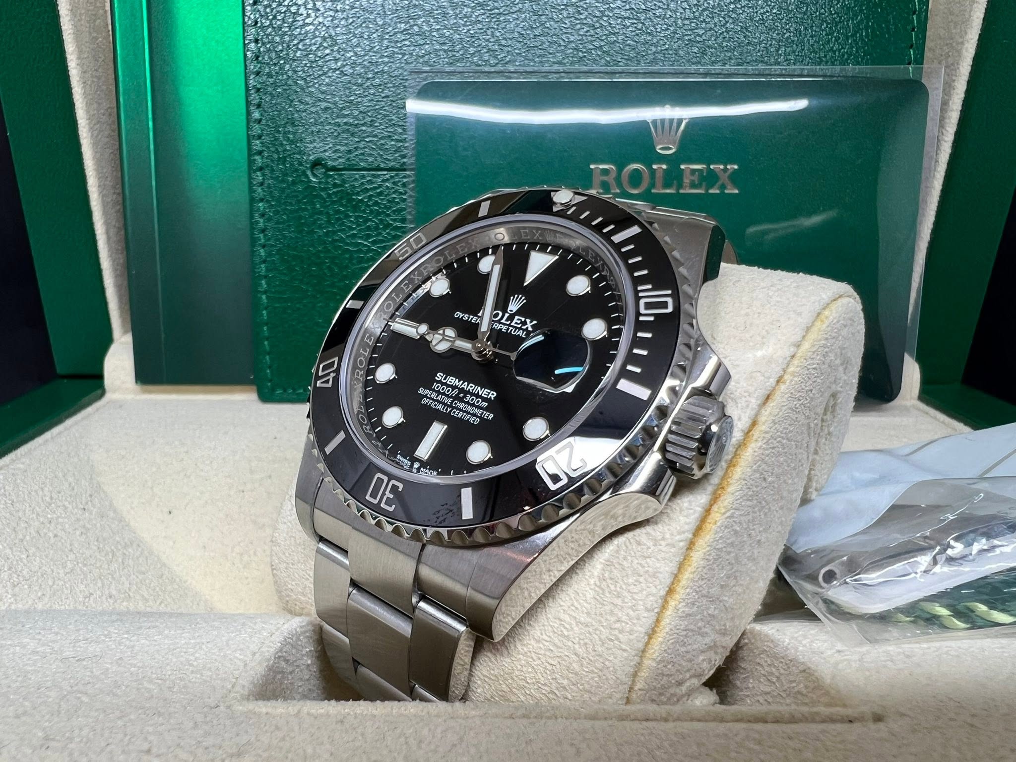 Rolex Submariner  新款41mm黑面 型號：126610LN 2021年錶