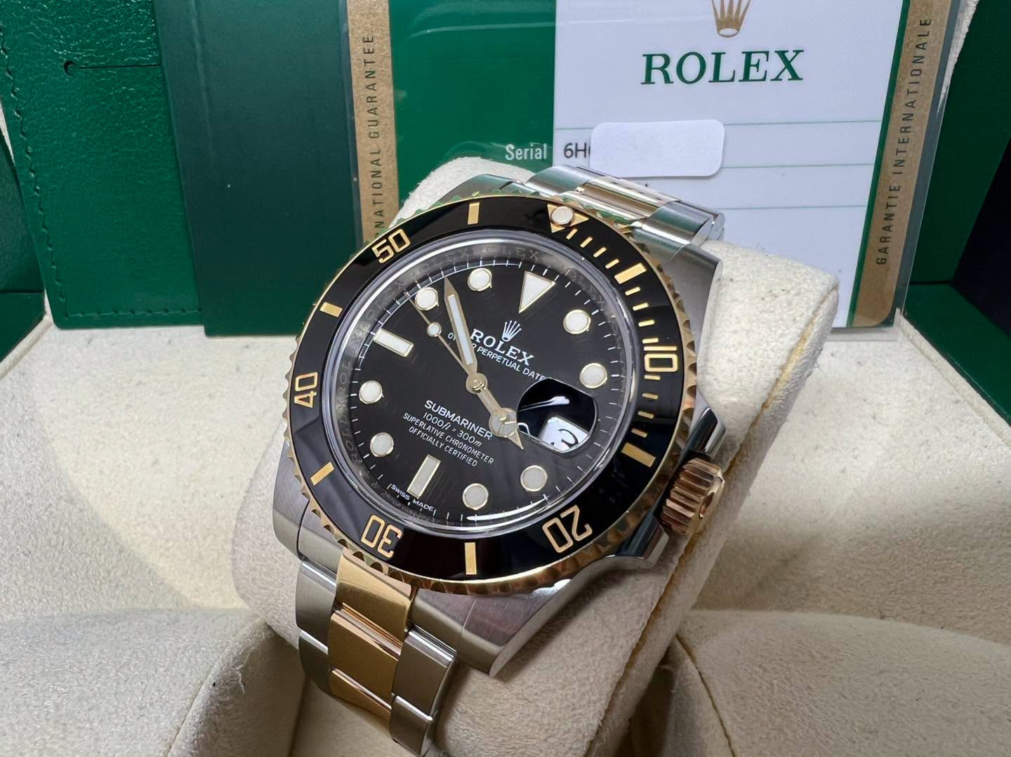 Rolex Submariner 金鋼黑圈黑面 116613LN 2019年錶